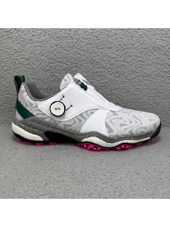 Athletic_Shoes